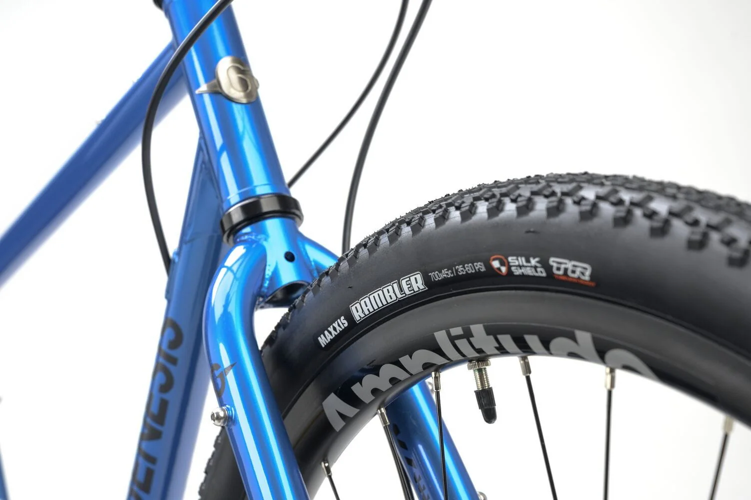 2025 Genesis Croix De Fer 20 Flat Bar Gravel Bike - Image 4